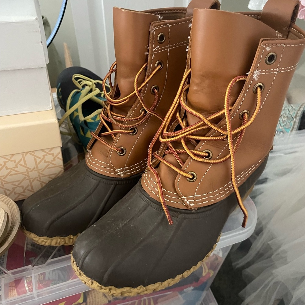 Like new 6M L.L. Bean Boots
